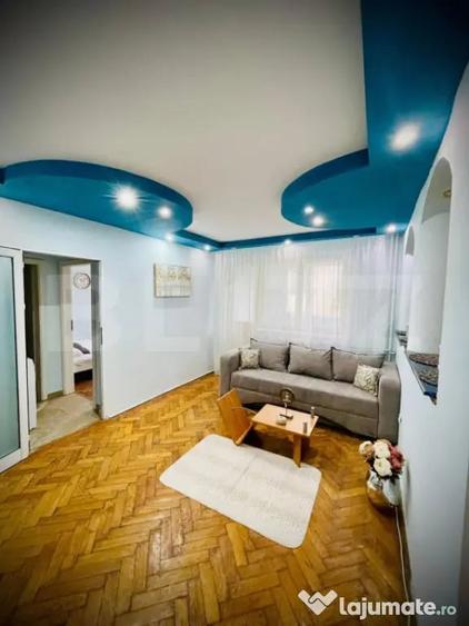 Apartament cu 2 camere semidecomandat în Rovine