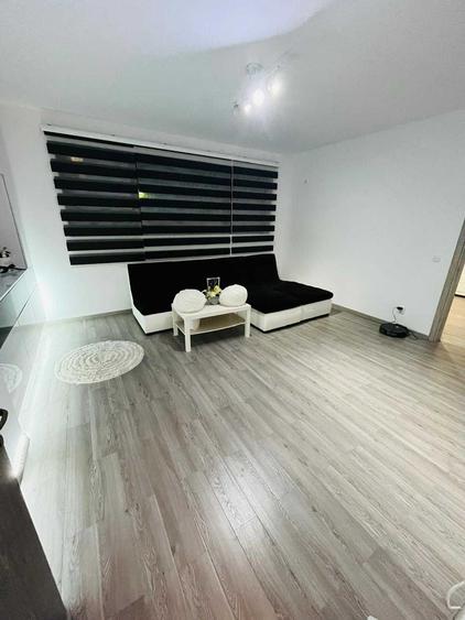 Apartament cu 2 camere semidecomandat în Runcu
