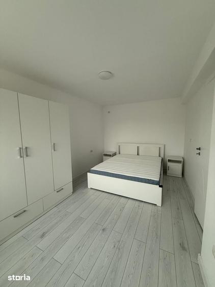 Casă cu 5 camere cu Teren 130 Mp în Berceni