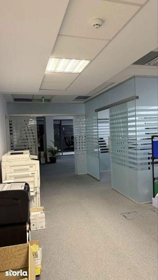 Spațiu comercial, de 320 mp, în Herăstrău
