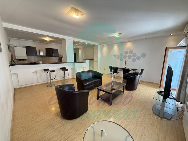 Apartament cu 2 camere decomandat, mobilat în Polonă