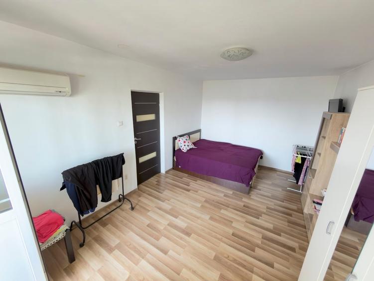 Apartament cu 2 camere decomandat în Chișinau