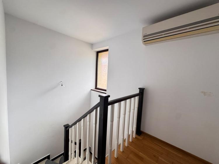 Casă cu 3 camere cu Teren 200 Mp în Palas