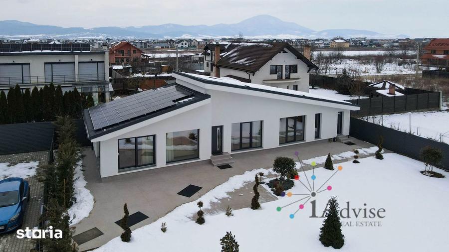 Casă cu 3 camere cu Teren 850 Mp în Cristian