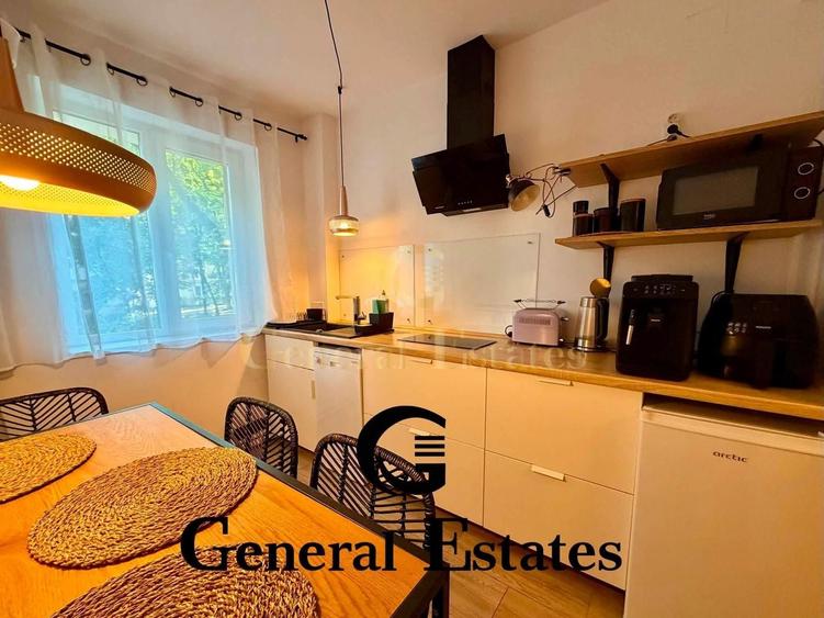 Apartament cu 2 camere decomandat, mobilat în Palat