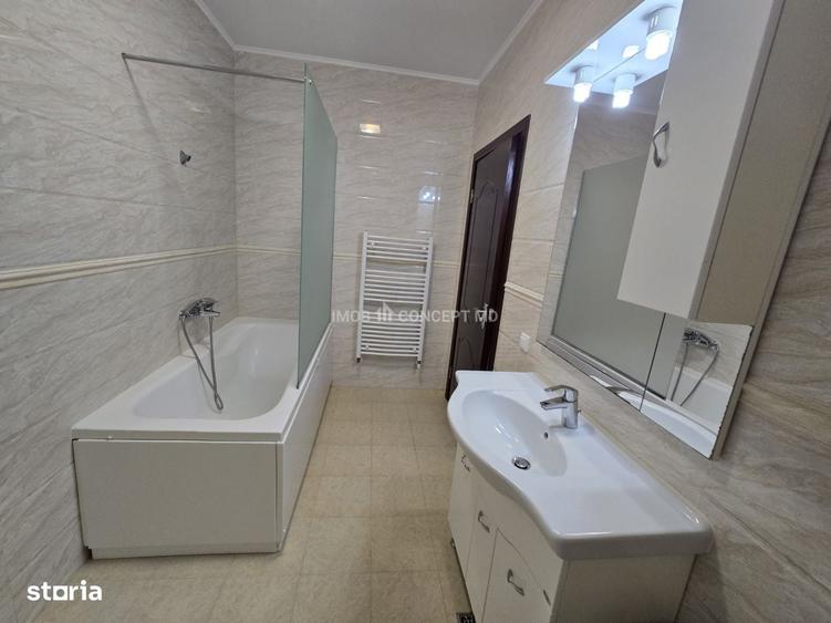 Apartament cu 3 camere decomandat în Albert