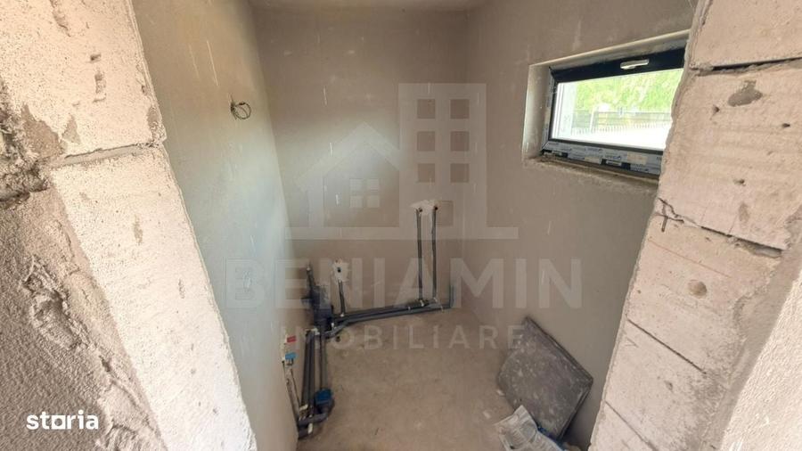 Casă cu 4 camere în Central
