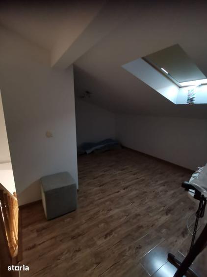 Apartament cu 4 camere în Central