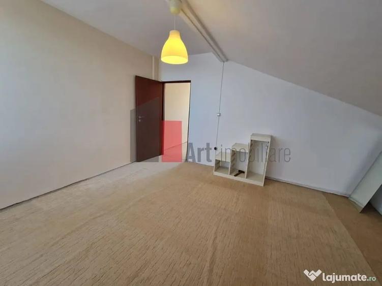 Casă cu 5 camere cu Teren 202 Mp în Giulești