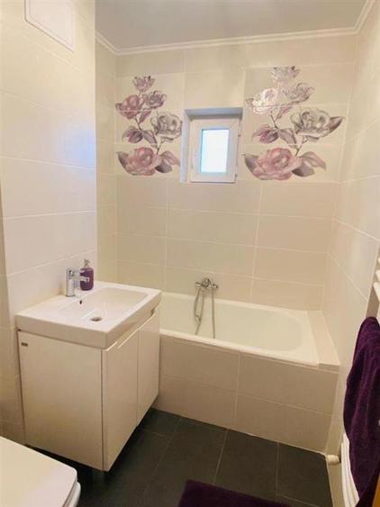 Apartament cu 4 camere decomandat în Gheorgheni