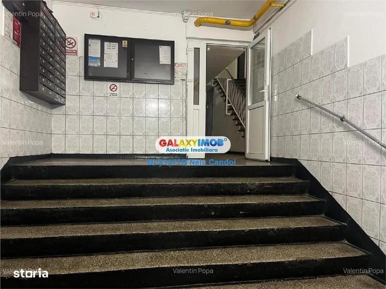 Apartament cu 3 camere în Rahova