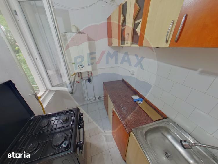 Garsonieră semidecomandată în Sud