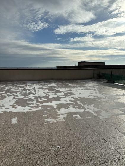 Apartament cu 2 camere decomandat în 9 Mai
