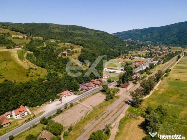 Casă cu 3 camere cu Teren 3288 Mp în Bucea
