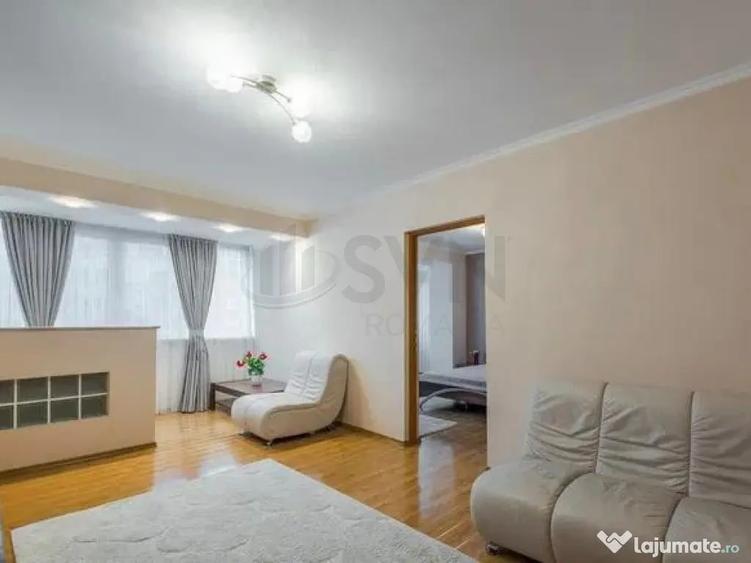 Apartament cu 3 camere semidecomandat în Ultracentral