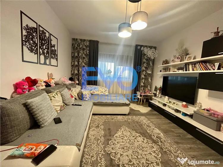 Apartament cu 2 camere decomandat în Hlincea