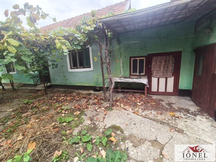 Casă individuală cu 3 camere cu Canalizare în Ohaba