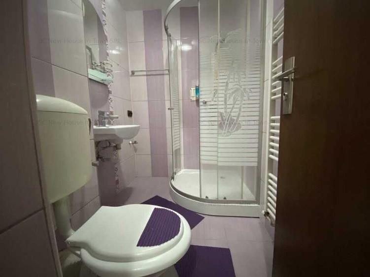 Garsonieră decomandată în Drumul Carului