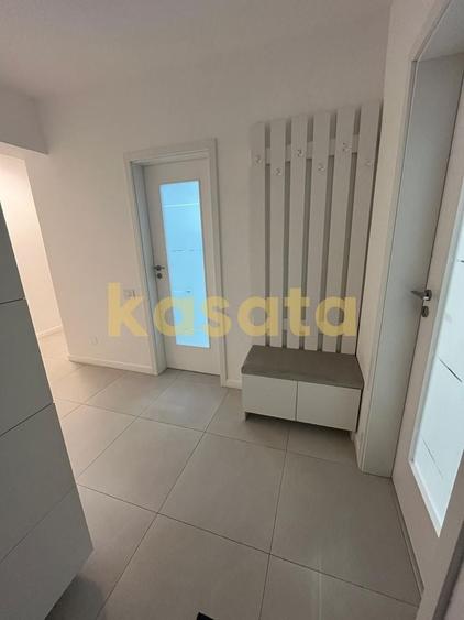 Apartament cu 3 camere decomandat, mobilat în Theodor Pallady