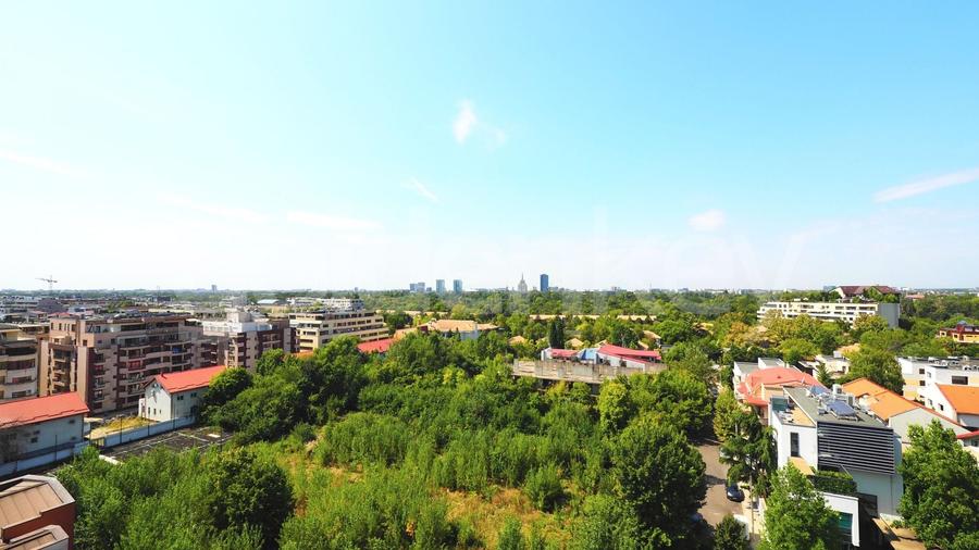 Apartament cu 3 camere decomandat, mobilat în Herăstrău