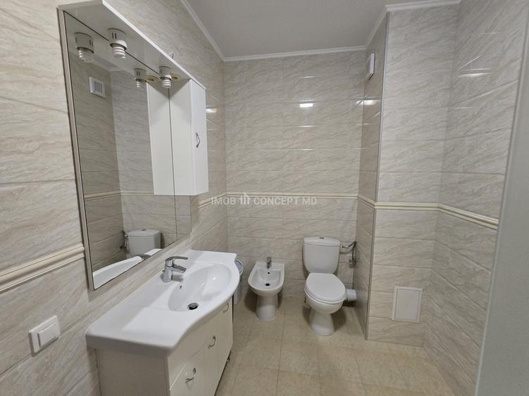 Apartament cu 3 camere decomandat, mobilat în Albert