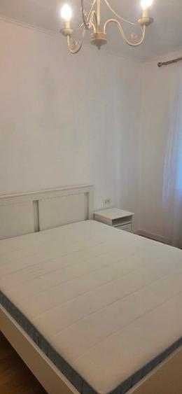 Apartament cu 2 camere semidecomandat, mobilat în Take Ionescu