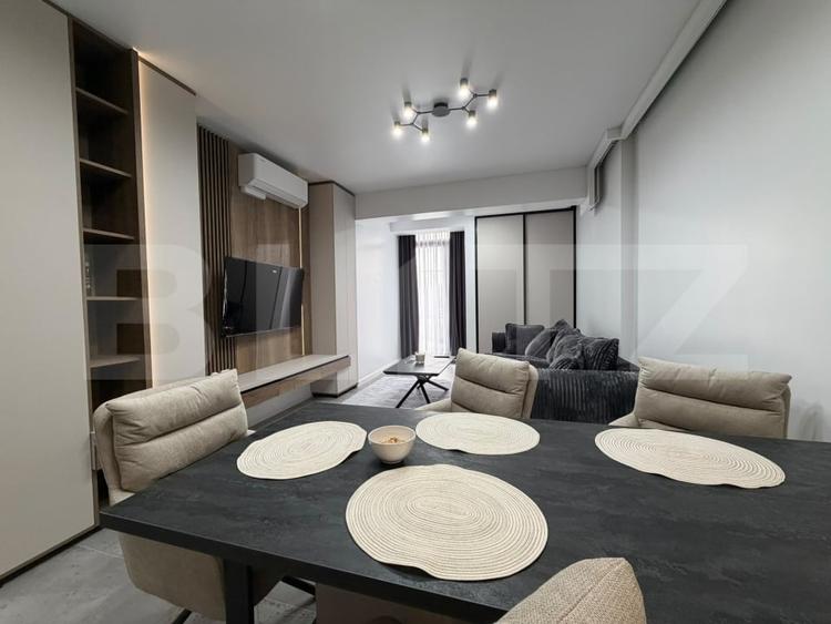 Apartament cu 3 camere semidecomandat, mobilat în Mănăștur