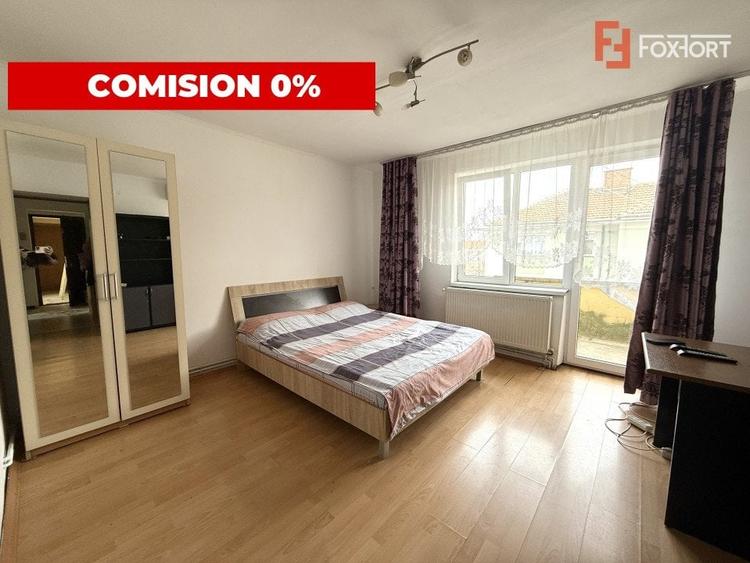 Apartament cu 2 camere decomandat, mobilat în Central