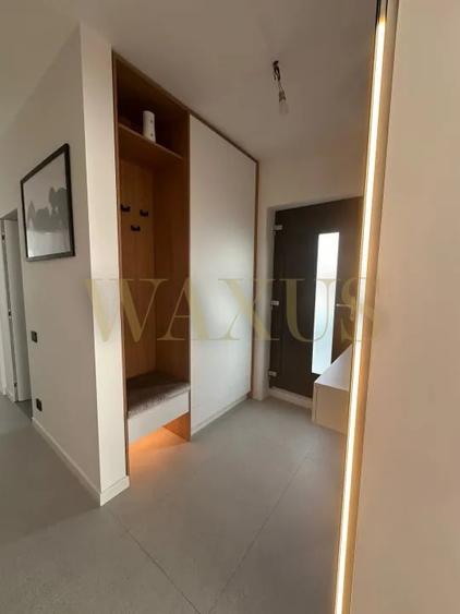 Duplex cu 5 camere cu Canalizare în Iris
