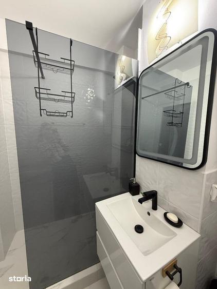 De vanzare Apartament 3 camere, zona Ampoi Carolina Mall. - 1