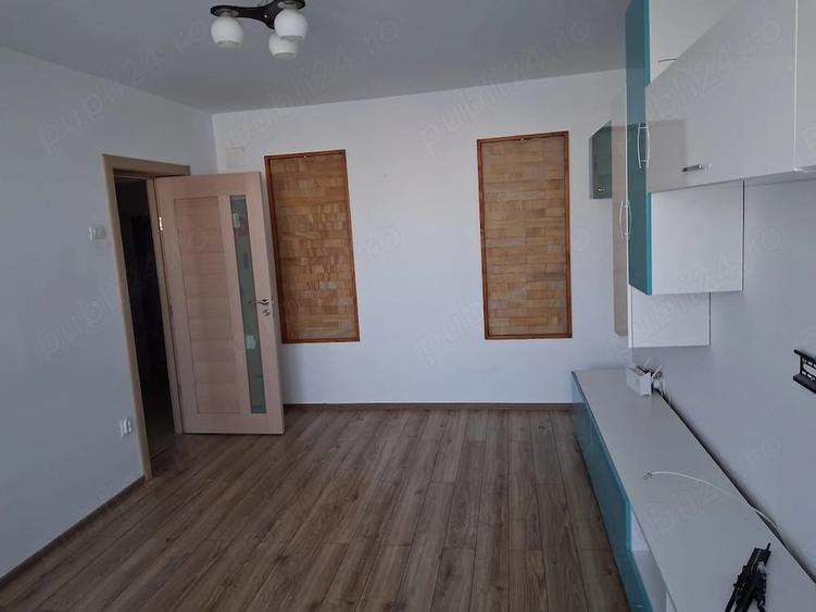 Apartament cu 2 camere decomandat în Exterior Vest