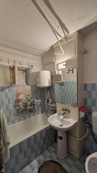 Apartament cu 2 camere decomandat în Inel I