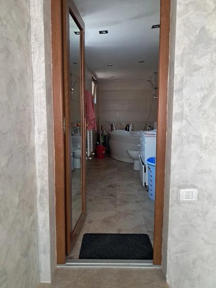 Casă cu 2 camere cu Teren 287 Mp în Păcii