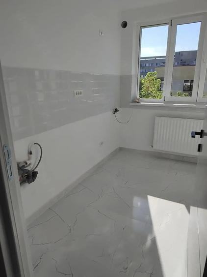 Apartament cu 2 camere semidecomandat în Militari