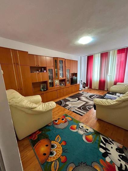 Apartament cu 2 camere decomandat în Ultracentral