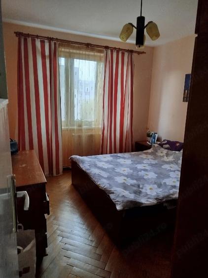 Apartament cu 3 camere decomandat în Țiglina 2