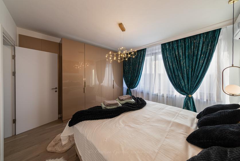 Apartament cu 3 camere semidecomandat, mobilat în Calea Victoriei