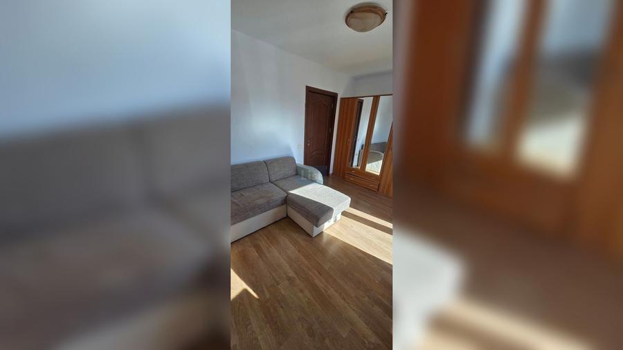 Apartament cu 2 camere decomandat în Între Lacuri