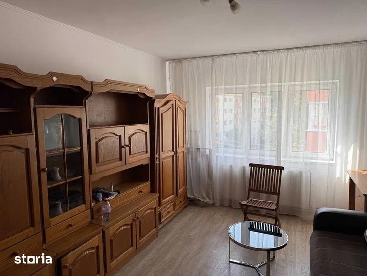 Apartament cu 2 camere în Plopilor