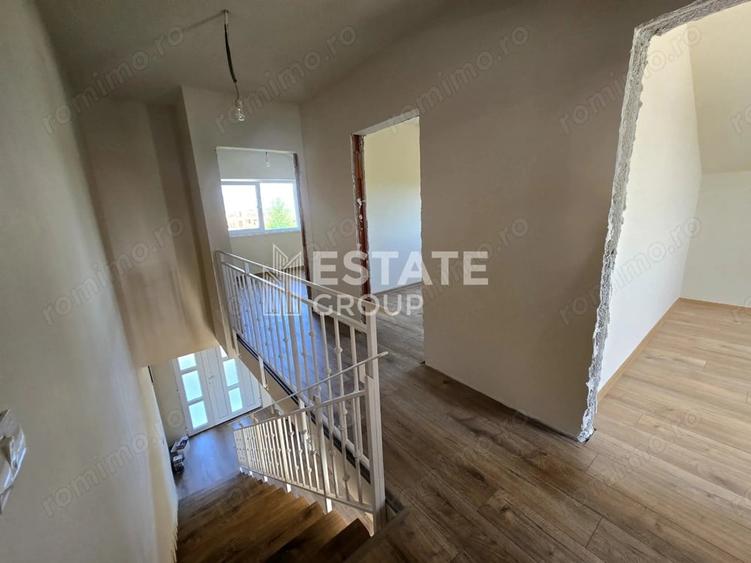 Casă cu 4 camere cu Teren 300 Mp în Calea Urseni