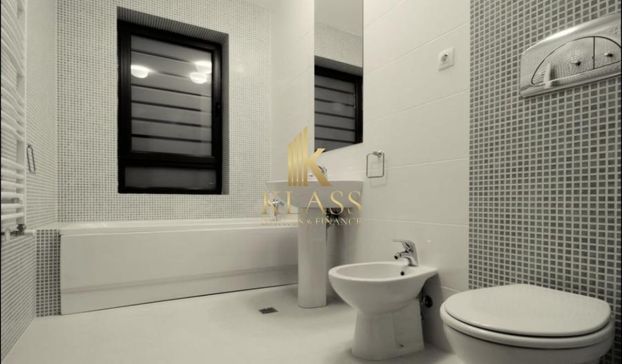 Apartament cu 4 camere, mobilat în Băneasa