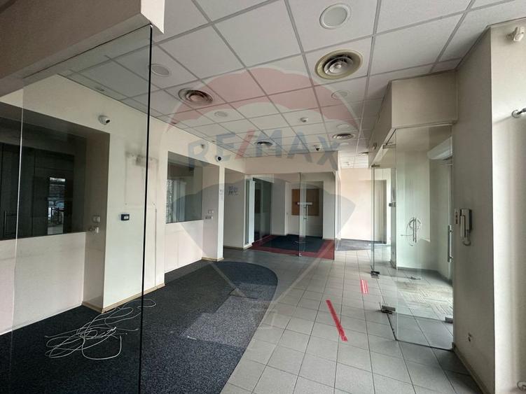 Spațiu comercial, de 158 mp, în Ultracentral