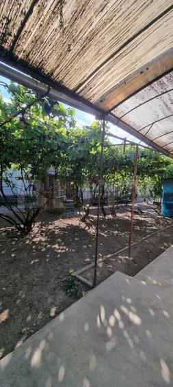 Casă individuală cu 3 camere cu Canalizare în Boian