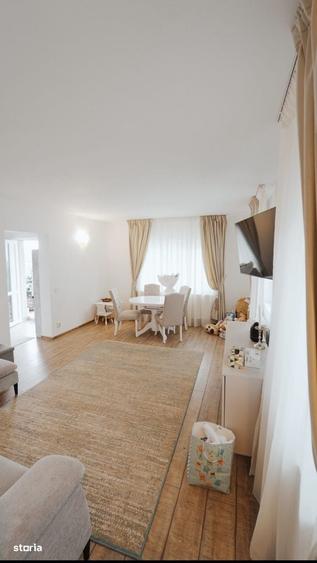 Casă cu 3 camere cu Teren 180 Mp în Valea Lupului