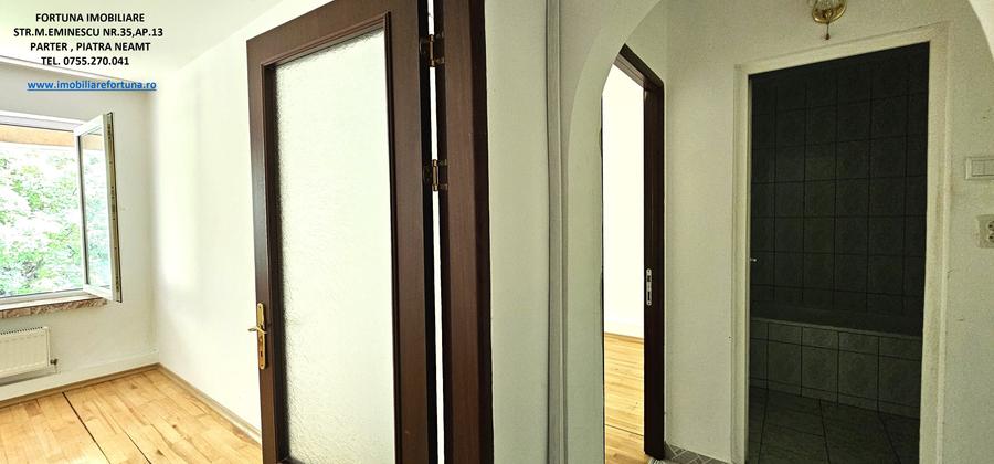 Apartament cu 4 camere decomandat în Central