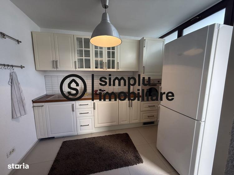 Casă cu 4 camere cu Teren 79 Mp în Siloz