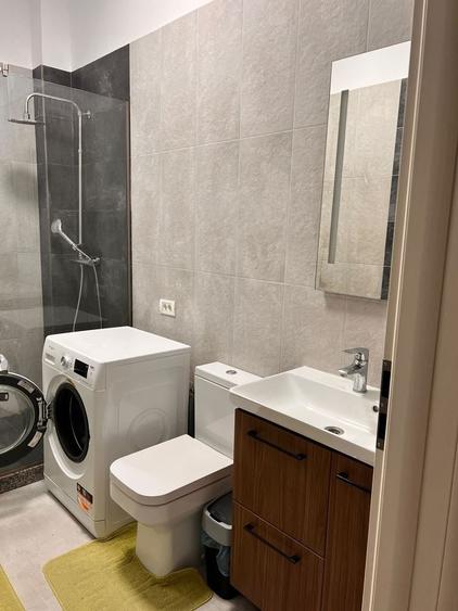 Apartament cu 2 camere nedecomandat în Central