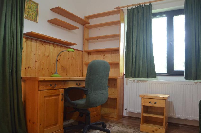 Apartament cu 2 camere decomandat în Piatra Arsă