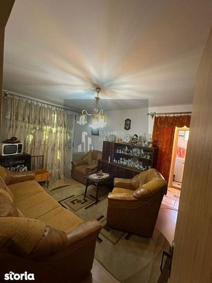 Apartament cu 3 camere, mobilat în Giurgiului