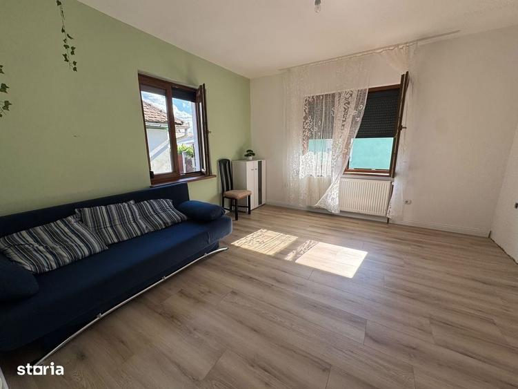 Apartament decomandat cu 3 camere, recent renovat Lazaret - 2